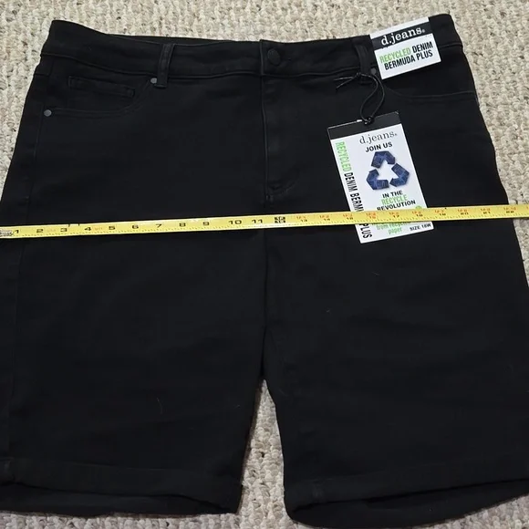d. jeans Black Shorts NWT - Picture 4 of 8